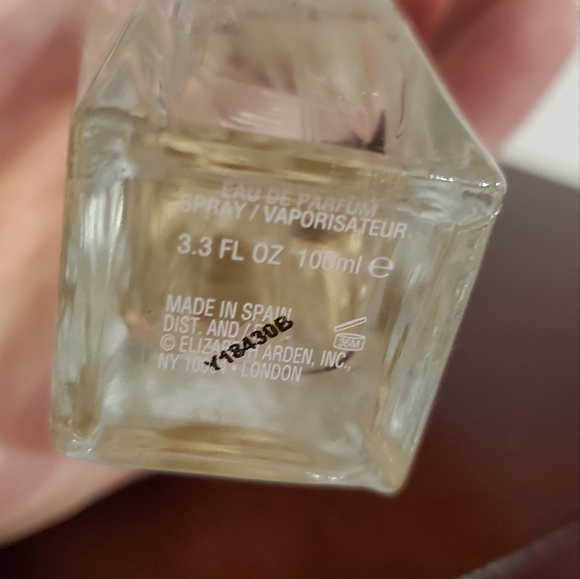 "My Fifth Avenue" Fragrance - Picture 5 of 8